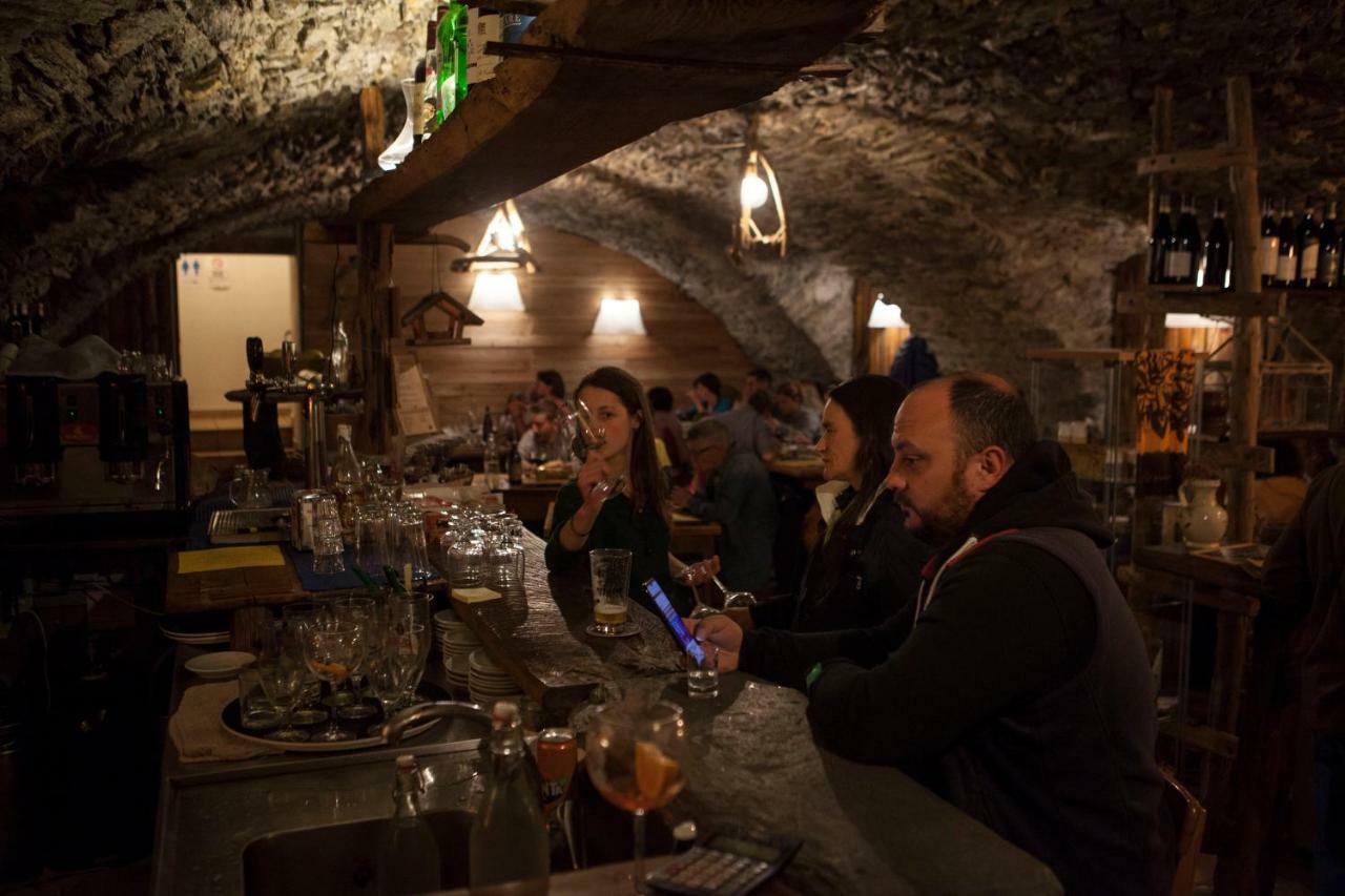 Visaisa Taverna & Foresteria Acceglio Exteriér fotografie